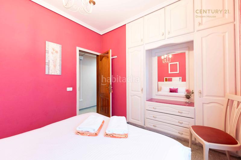 Foto 3a80618c-22b2-4109-b973-27773df9eda6. Chalet en tf-652 3 chalet en las galletas en venta en Arona