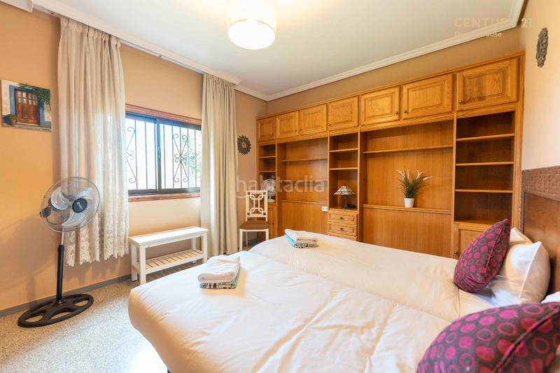 Foto 9480a0a5-65e6-4b74-a54e-0b8e8ceb7936. Chalet en tf-652 3 chalet en las galletas en venta en Arona