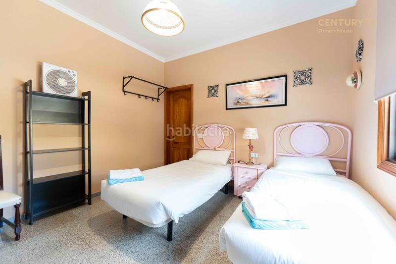 Foto a5390da0-7b48-47a9-9ee2-e5dedfedd88a. Chalet en tf-652 3 chalet en las galletas en venta en Arona