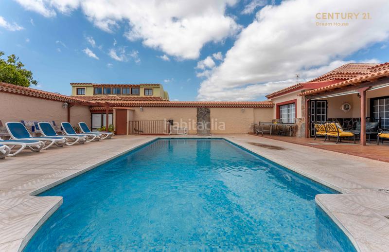 Foto d3ccece8-6841-48d8-b2b9-57d1eb574825. Chalet en tf-652 3 chalet en las galletas en venta en Arona