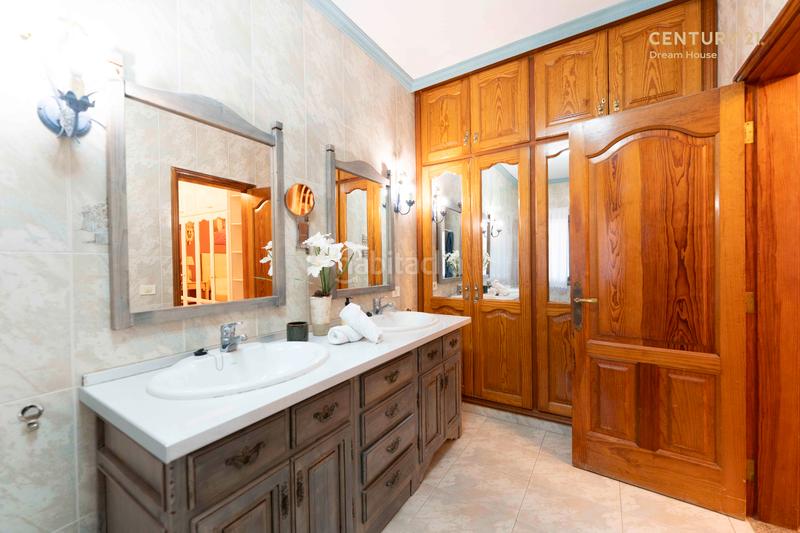 Foto fa3abc85-03f8-4fc6-937f-cd09c3305878. Chalet en tf-652 3 chalet en las galletas en venta en Arona