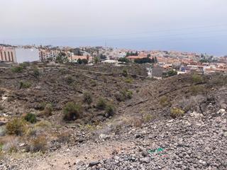 Terreno residencial en Carretera aripe 2a. Terreno urbano en venta en guia de isora