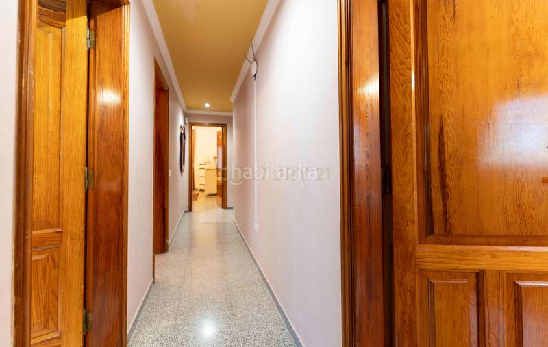 Foto 406cfa1d-f58f-4705-87c8-1d25ace513d2. Casa amb aparcament piscina a Las Rosas Arona