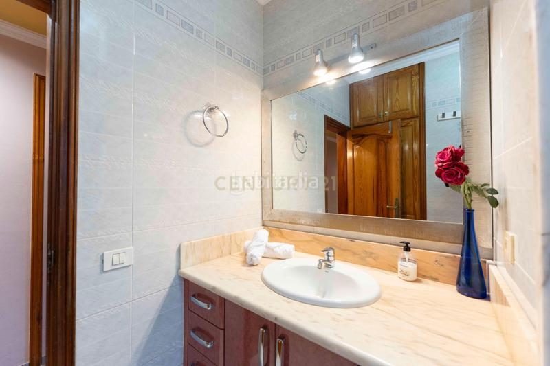 Foto 9d606223-2c86-449e-b717-222f738815ef. Casa amb aparcament piscina a Las Rosas Arona