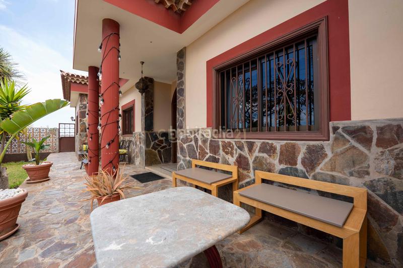 Foto ced5e1c4-ef9a-4ce1-ae55-676bf78ac196. Casa amb aparcament piscina a Las Rosas Arona