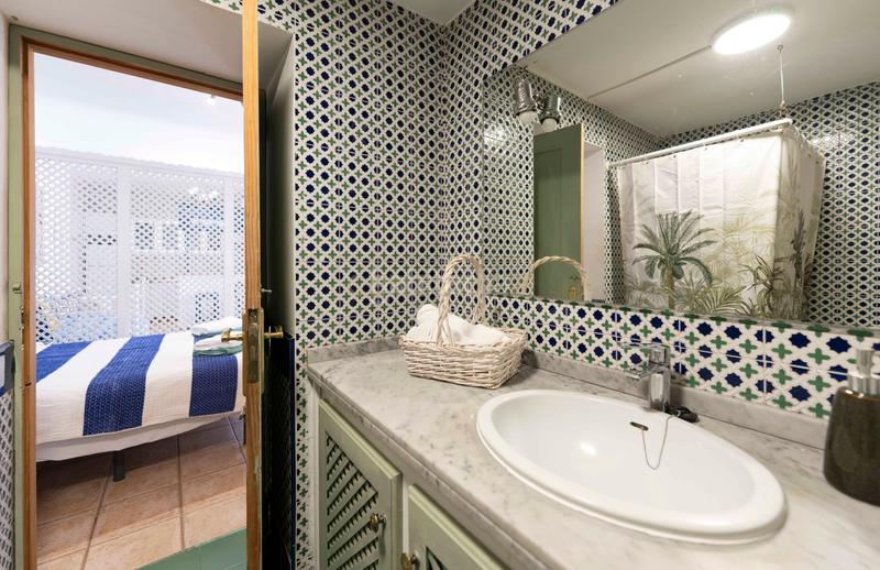 Foto e37d440a-265b-4b8c-a0ee-45160e299b01. Casa amb aparcament piscina a Las Rosas Arona