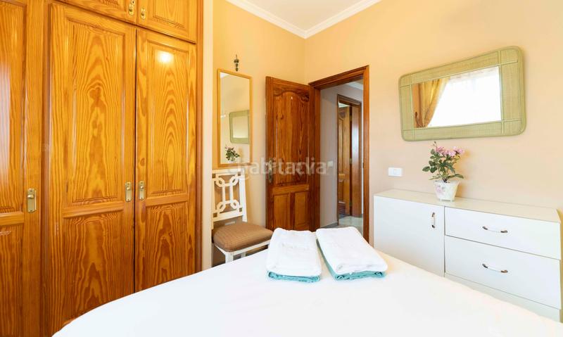 Foto eea5f37c-3c3e-49bc-b050-a81d968b41fc. Casa amb aparcament piscina a Las Rosas Arona