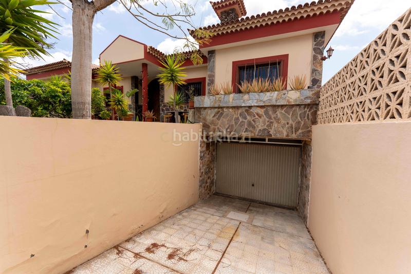 Foto efef93a9-026f-42ea-a267-ab54f6d57a3f. Casa amb aparcament piscina a Las Rosas Arona