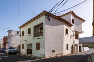 Casa  Calle la tosca, 19, aldea blanca, spain 19. Edificación residencial en aldea blanca sobre terreno urbano de