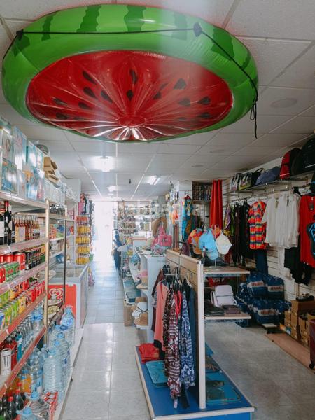 Foto b444fa55-b02d-4b0f-ab0c-dd764a7115a9. Local comercial a av fernando salazar gonzalez 11 ag.alboradaArona (galletas las) a Arona