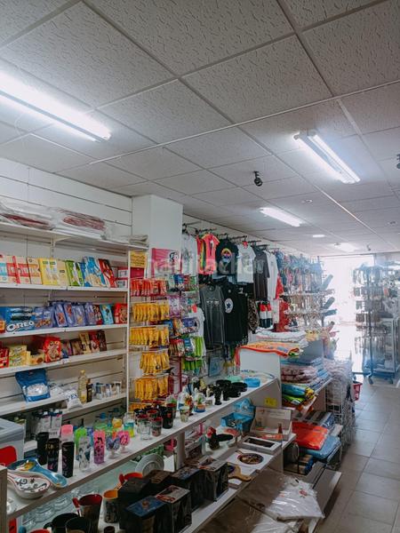 Foto d9d903e5-fef3-4362-b030-2f410cb2ebdd. Local comercial a av fernando salazar gonzalez 11 ag.alboradaArona (galletas las) a Arona