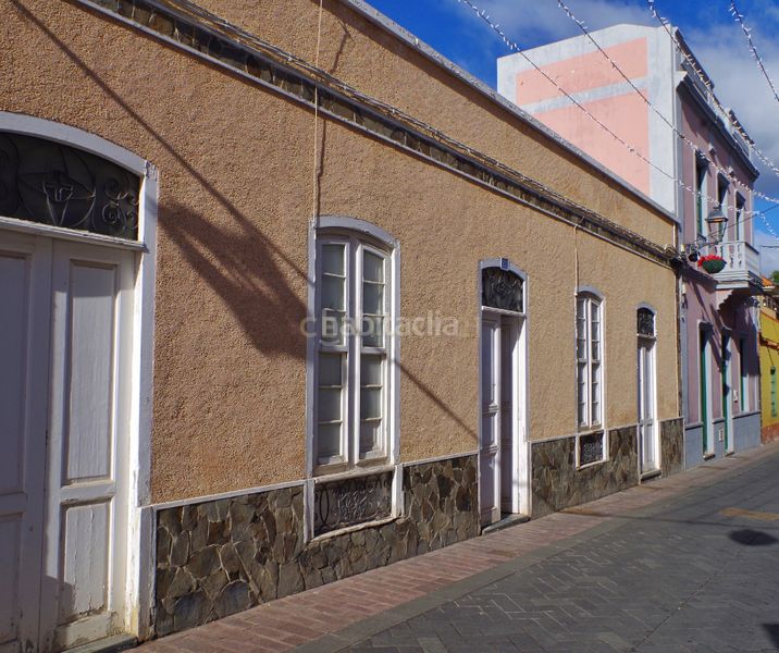 Foto 453dc4ef-cc93-4898-9bba-ffcfb5f14d26. Casa in calle arriba in Guía de Isora interior Guía de Isora