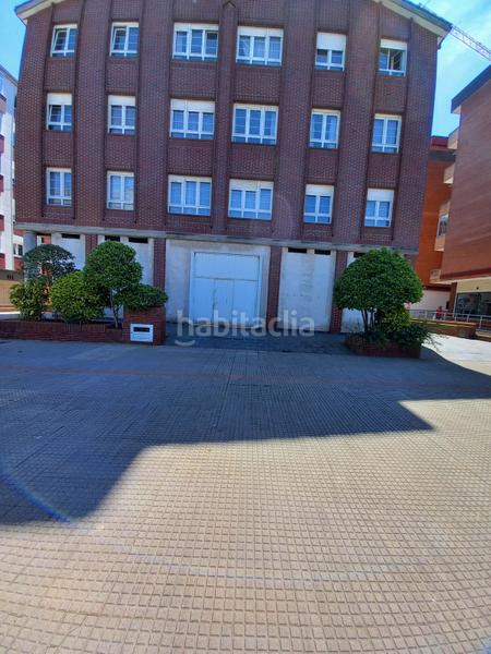 Foto 357e9833-8737-4acd-b1af-2b9ed9a2d242. Alquiler local comercial en Piedras Blancas Castrillón