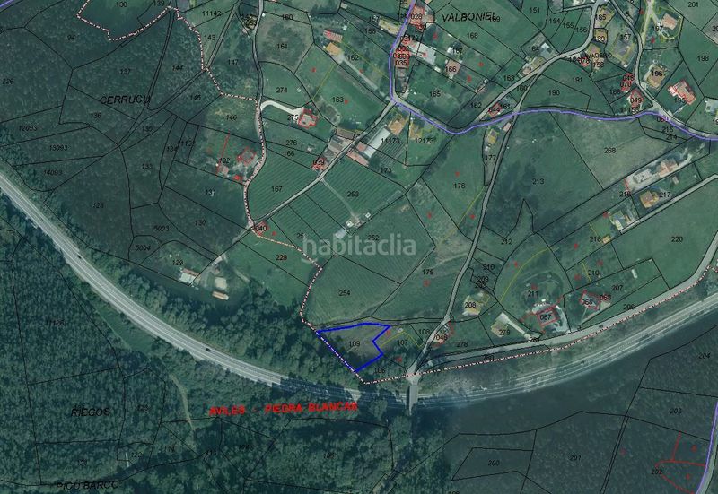 Foto f1fbf368-6043-442c-a31e-75b3fa4cd88a. Landgut in Pillarno Castrillón
