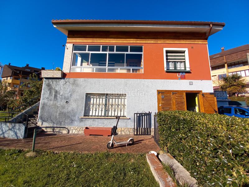 Foto e28a2266-6d94-4f61-a0ab-1f1db2985f04. Haus mit heizung parking in Piedras Blancas Castrillón