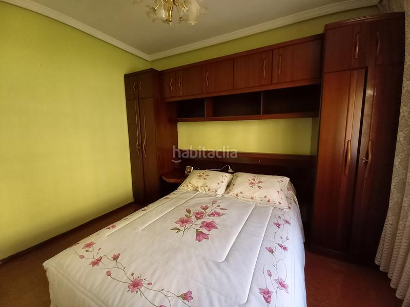 Foto 2317a430-faa2-49c9-a75b-a8402c622952. House with heating parking in Piedras Blancas Castrillón