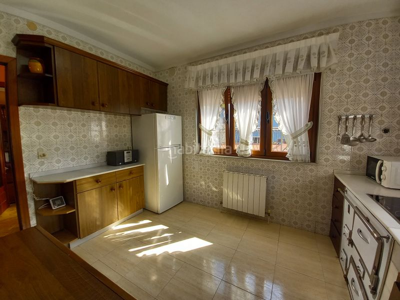 Foto 159404d0-d81f-4125-9252-f479518ee837. Casa amb calefacció aparcament a Pillarno Castrillón