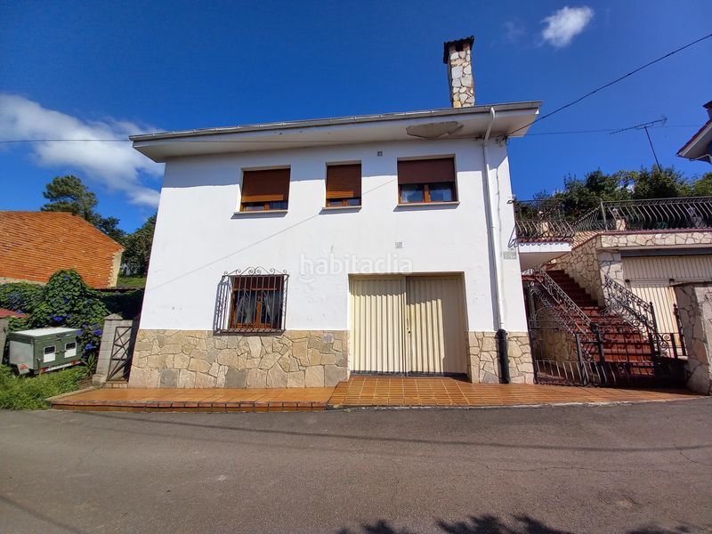 Foto 3be26b41-2e2f-4bdf-bd15-bfbfe6f681e5. Casa amb calefacció aparcament a Pillarno Castrillón