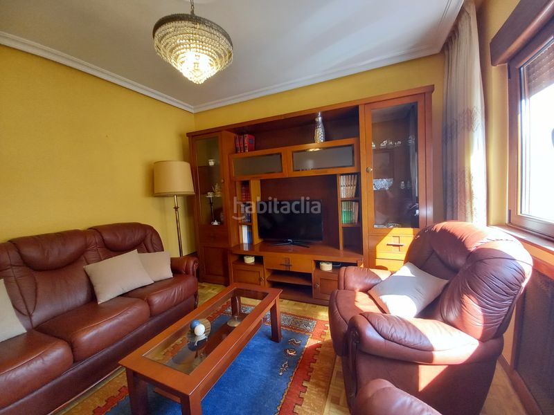Foto a9d37982-c986-4da9-812a-63500fe76deb. Casa amb calefacció aparcament a Pillarno Castrillón