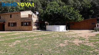 Masia  Ca l'agutzil. Finca rústica ideal para tener cavallos