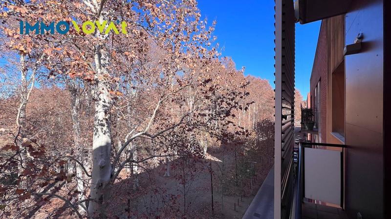 Foto 089b21fb-be4d-4cd0-be41-e5f87707933c. Alquiler piso  de 1 habitación con pk y trastero en Girona