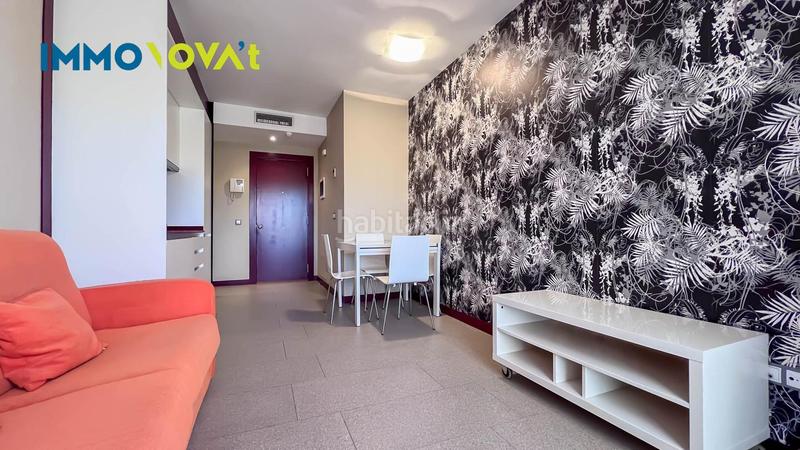 Foto a5348d7c-94ba-4e70-84f8-9e4d324a31a8. Alquiler piso  de 1 habitación con pk y trastero en Girona