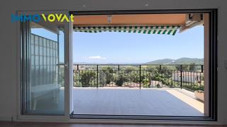 Pis  Del mas ambrs. Apartamento reformado con vistas al mar