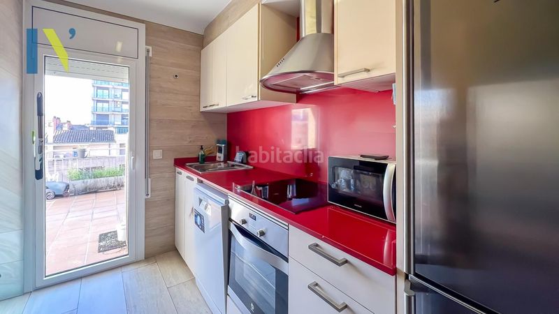 Foto 0ac292aa-f703-4af7-a7a5-6f17cf337b03. Àtic amb calefacció a Eixample Nord Girona