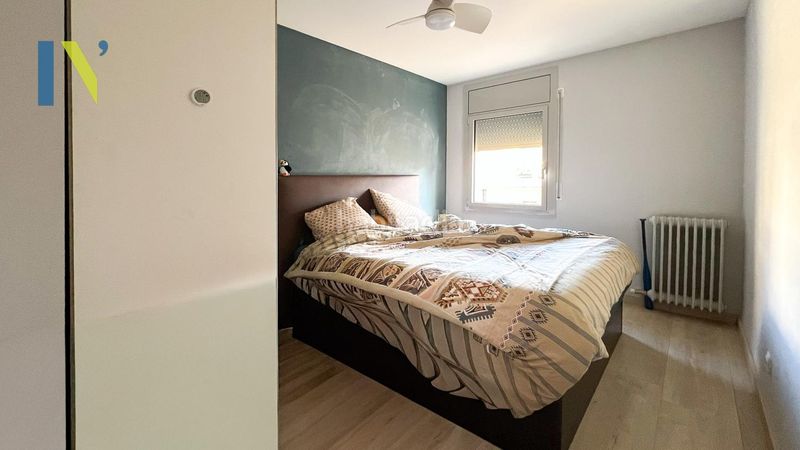 Foto 730c75f6-dda2-4118-9b9b-e7ed29416713. Àtic amb calefacció a Eixample Nord Girona