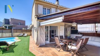 Casa a schiera  De raset. Jardín, piscina y vida exterior en vilablareix