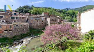 Masia  De frança. Piedra, calma y naturaleza