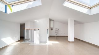 Duplex  Calle migdia. Amplitud y tranquilidad en amer
