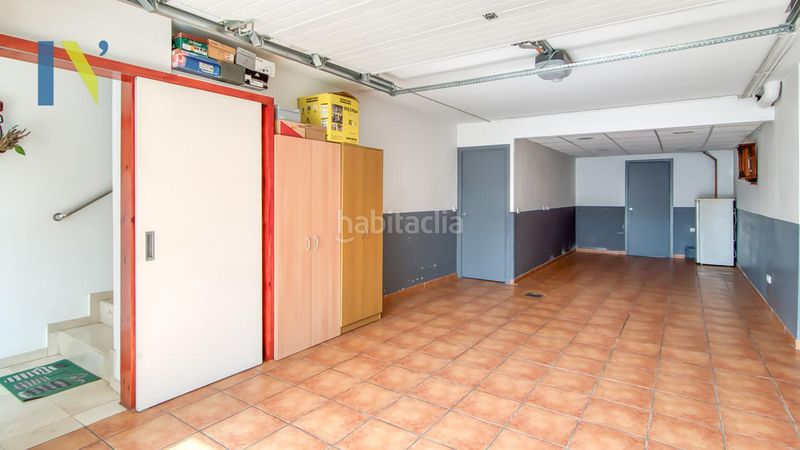 Foto 119e4560-dd96-45bd-bf01-aff9311465ea. Casa amb aparcament a Bescanó