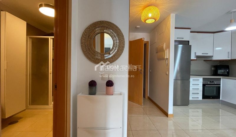 Foto 2ae7b6d2-c7fb-4241-9043-6993f848f6b8. Alquiler piso apartamento de un dormitorio, ideal para parejas o personas solteras, está disponible para alquiler solo desde nbsp1 de septiembre en Adeje