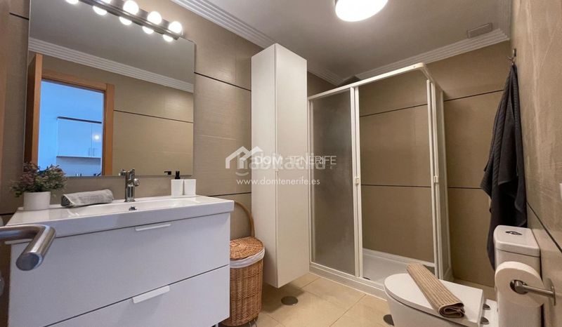 Foto 8bd44fd7-d554-4b3d-8fea-04857b969368. Alquiler piso apartamento de un dormitorio, ideal para parejas o personas solteras, está disponible para alquiler solo desde nbsp1 de septiembre en Adeje