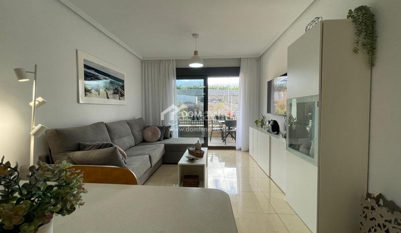 Foto e1e42247-0371-4e2a-b837-f0670bf1b42f. Alquiler piso apartamento de un dormitorio, ideal para parejas o personas solteras, está disponible para alquiler solo desde nbsp1 de septiembre en Adeje