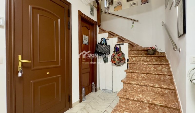 Foto 3d0f5b90-f9b4-4a3e-bb7d-5931501bf681. Casa amb aparcament a Playa Fañabé Alto Adeje
