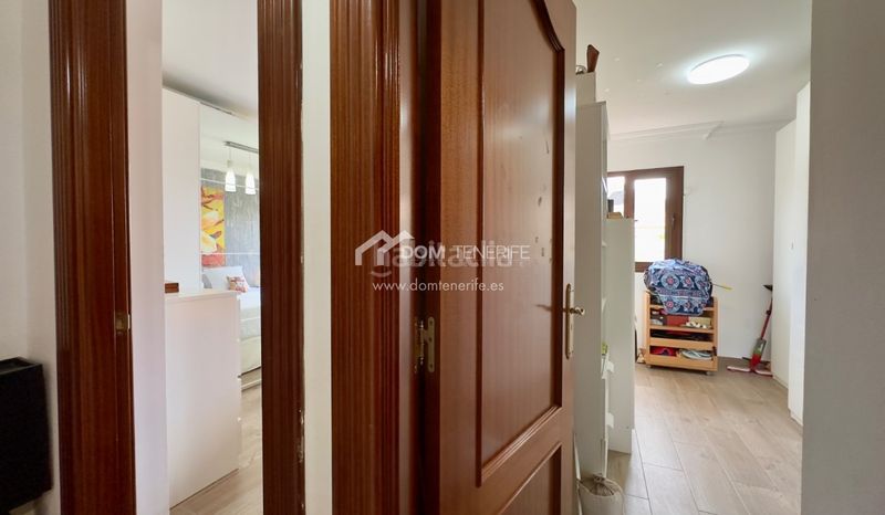 Foto 434f55e5-edc3-4332-b841-ae083aee4c00. Casa amb aparcament a Playa Fañabé Alto Adeje