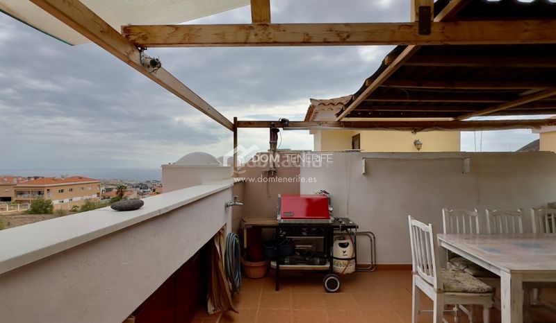 Foto 7c874a29-02c4-464f-9c02-f04db53e5fd5. Casa amb aparcament a Playa Fañabé Alto Adeje