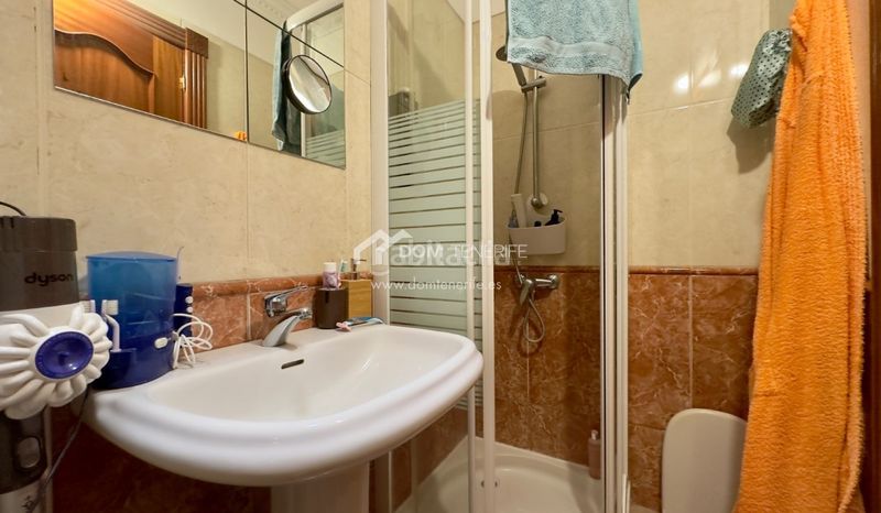 Foto abd3d438-3b5d-4146-adc7-ea50efd67c41. Casa amb aparcament a Playa Fañabé Alto Adeje