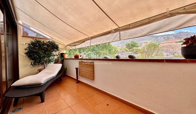 Foto b0a4ed00-6d83-491d-b2dd-e71d54e8935e. Casa amb aparcament a Playa Fañabé Alto Adeje