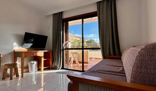 Lloguer Pis a Playa de las Américas. Este acogedor apartamento de larga temporada se encuentra en el