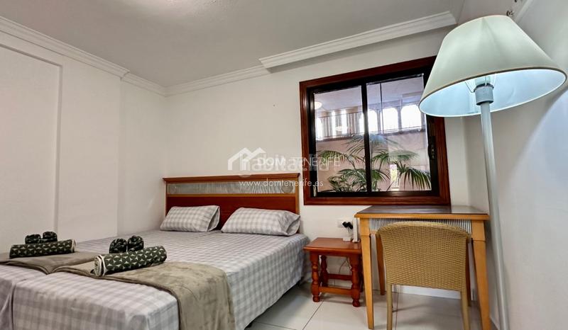 Foto f03ddd36-7602-4059-8233-c7d19d91becc. Lloguer pis amb aparcament piscina a Playa de las Américas Arona