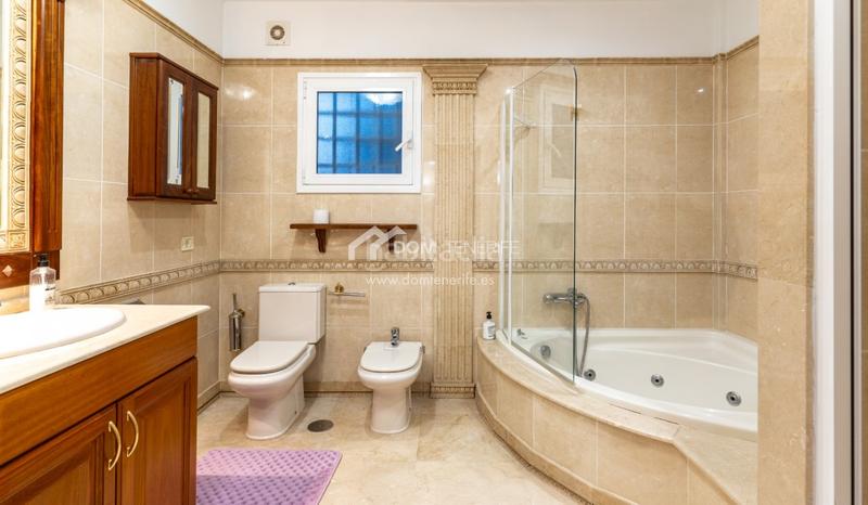 Foto 34ea9dbc-2791-44ff-b41d-1823575bd754. Maison avec parking piscine dans Puerto de Santiago Santiago del Teide