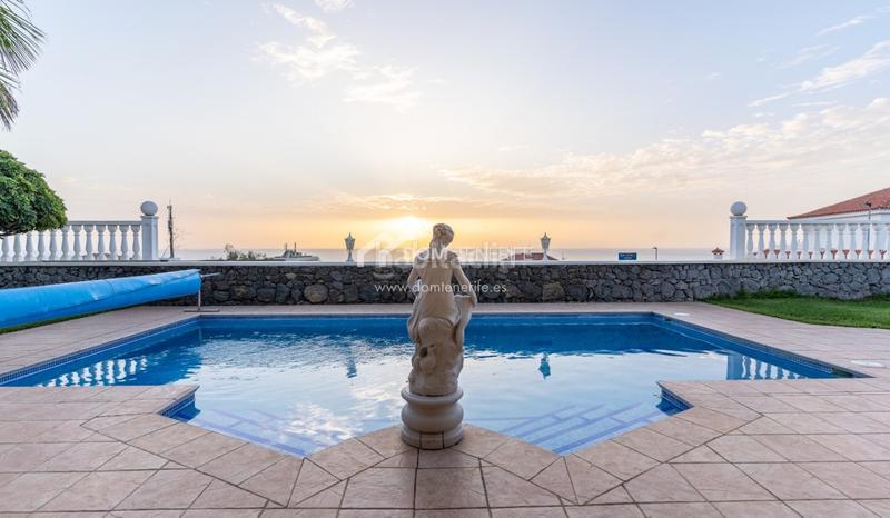 Foto 65409fde-9a1e-4c9e-b9e6-6d1cb0f468df. Maison avec parking piscine dans Puerto de Santiago Santiago del Teide