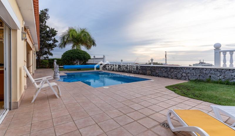 Foto 67a9fd47-8d10-496d-85a2-372792050a86. Maison avec parking piscine dans Puerto de Santiago Santiago del Teide