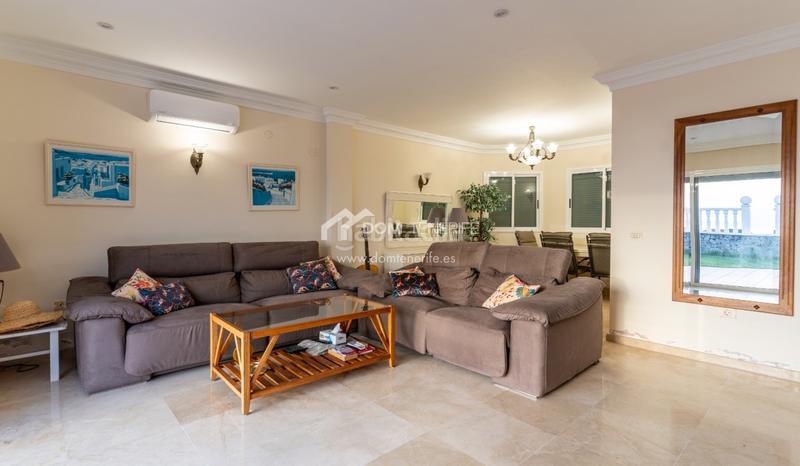 Foto 70141fc2-5a50-4af7-bc95-da4b03bae371. Maison avec parking piscine dans Puerto de Santiago Santiago del Teide