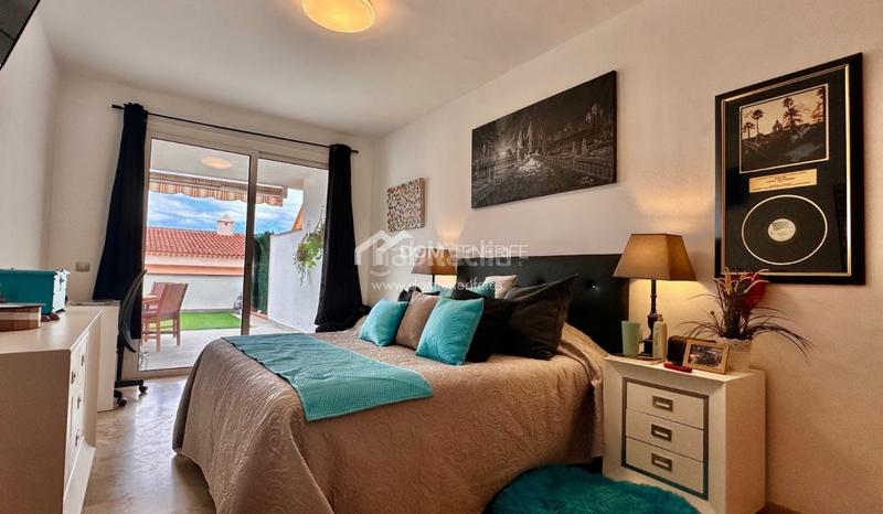 Foto 84cd4d88-5221-4f09-9084-5dcb7446f188. Rent flat with parking pool in Puerto de Santiago Santiago del Teide