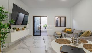 Casa a Chayofa. Casa adosada de 2 dormitorios en venta en chayofa, esta acogedor