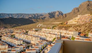 Appartement à Torviscas Centro y Alto. Dom tenerife inmobiliaria se complace en presentarle en exclusiv